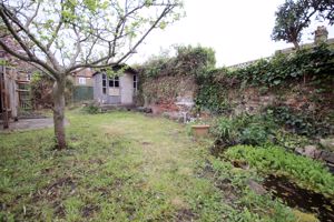 Photo 16- click for photo gallery